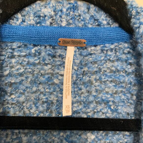 Free People blue BFF knit open-front fuzzy cardigan sweater size XS NWT - Picture 5 of 10